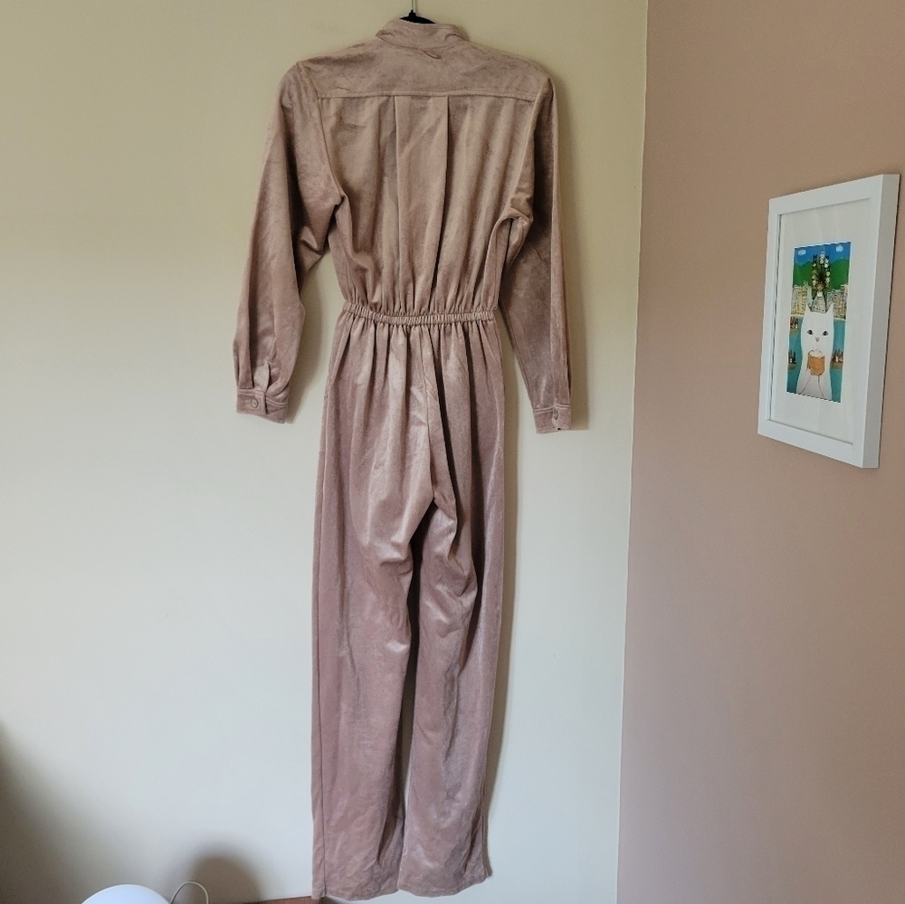 Vintage 80s Velvet Beige Tan Long Sleeve Jumpsuit Loungewear Onesie - Picture 2 of 8